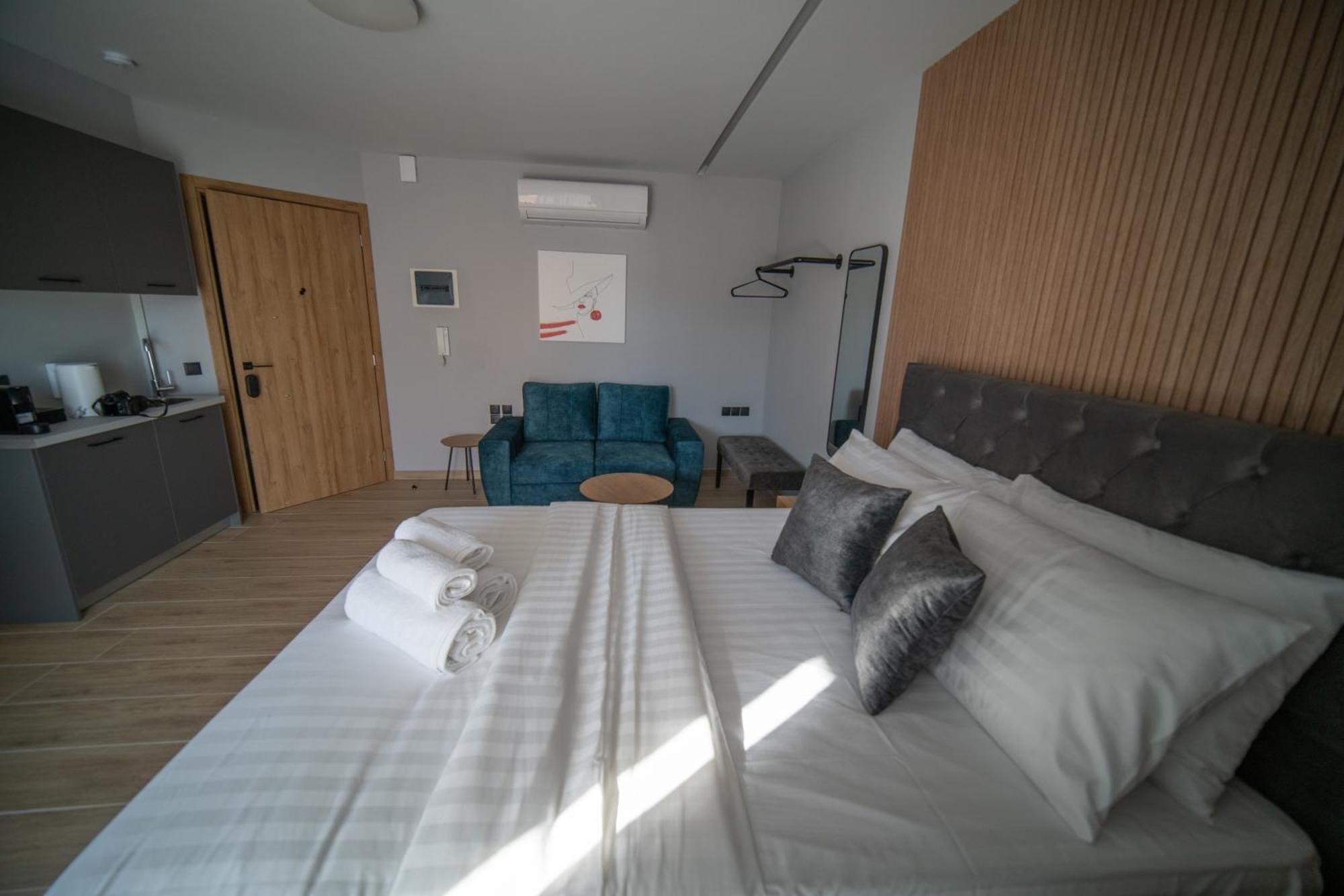 Smart Green Appartments Larissa Esterno foto