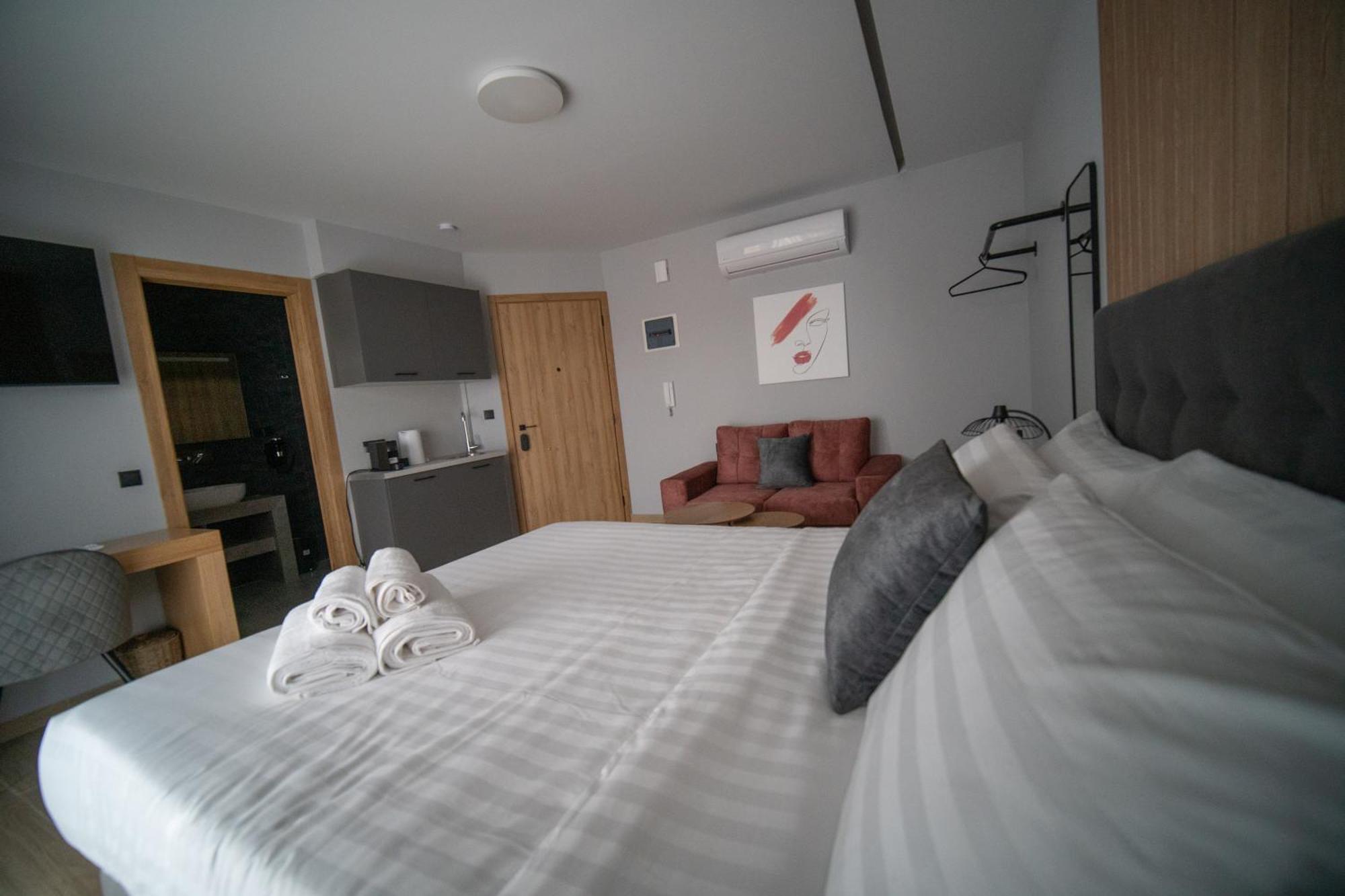 Smart Green Appartments Larissa Esterno foto