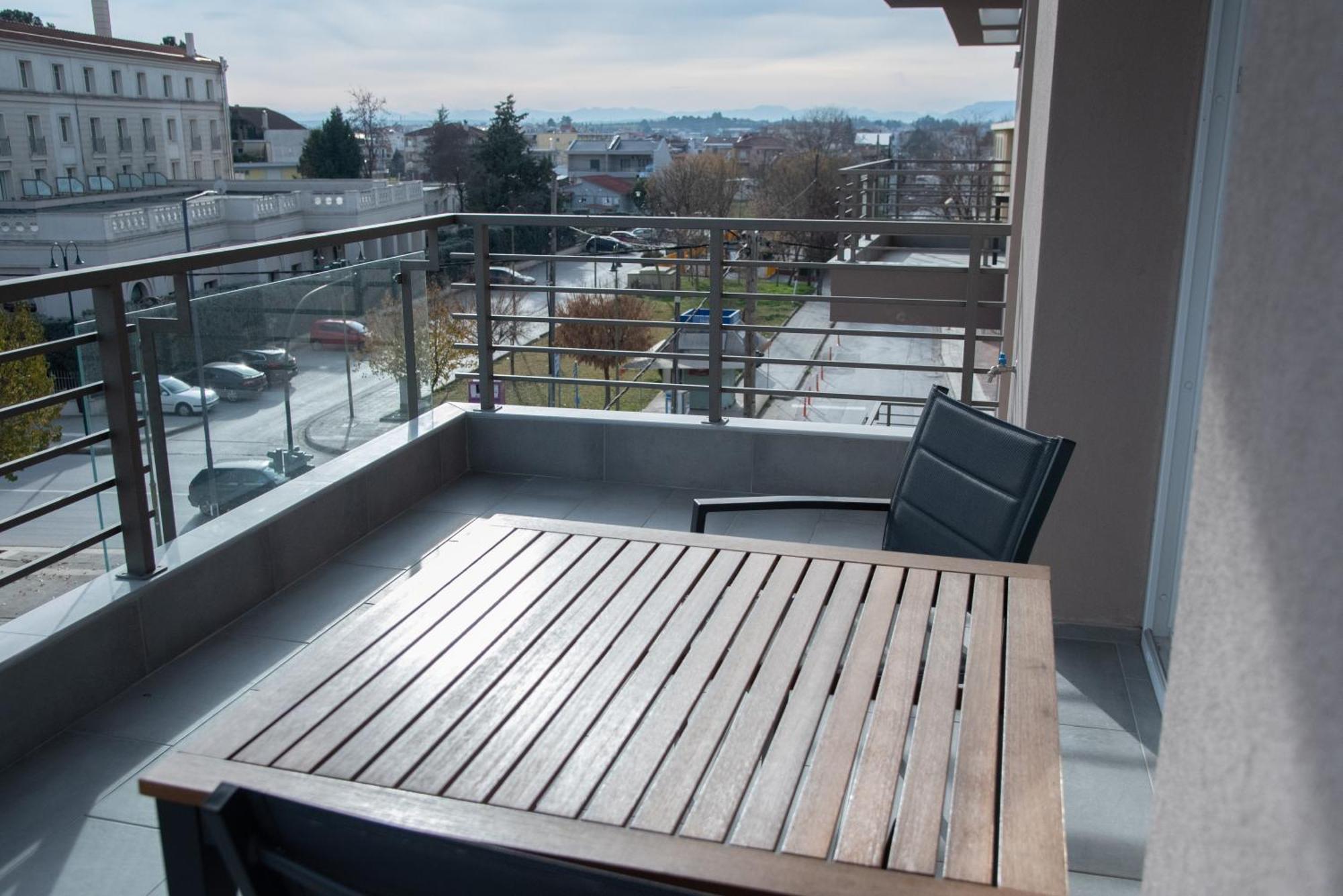 Smart Green Appartments Larissa Esterno foto